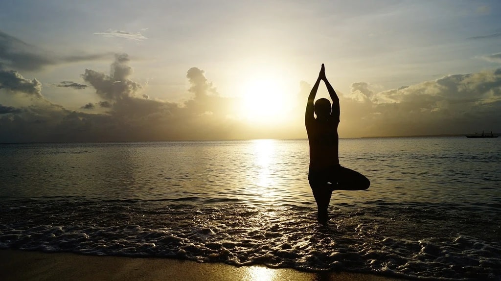 Pratiquer le yoga : mode d'emploi pour débutantes